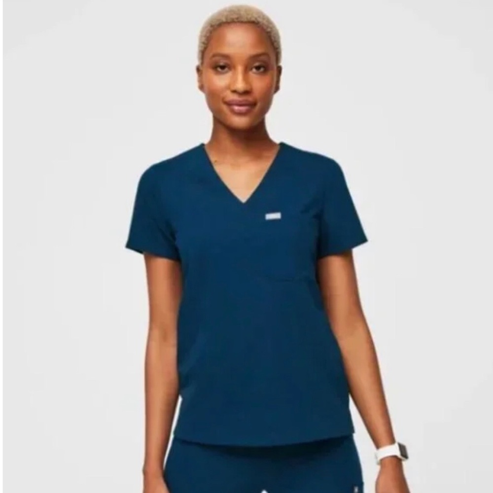 NWT Figs Catalina Petite One Pocket PO 2866 Scrub Top Size XXL/P